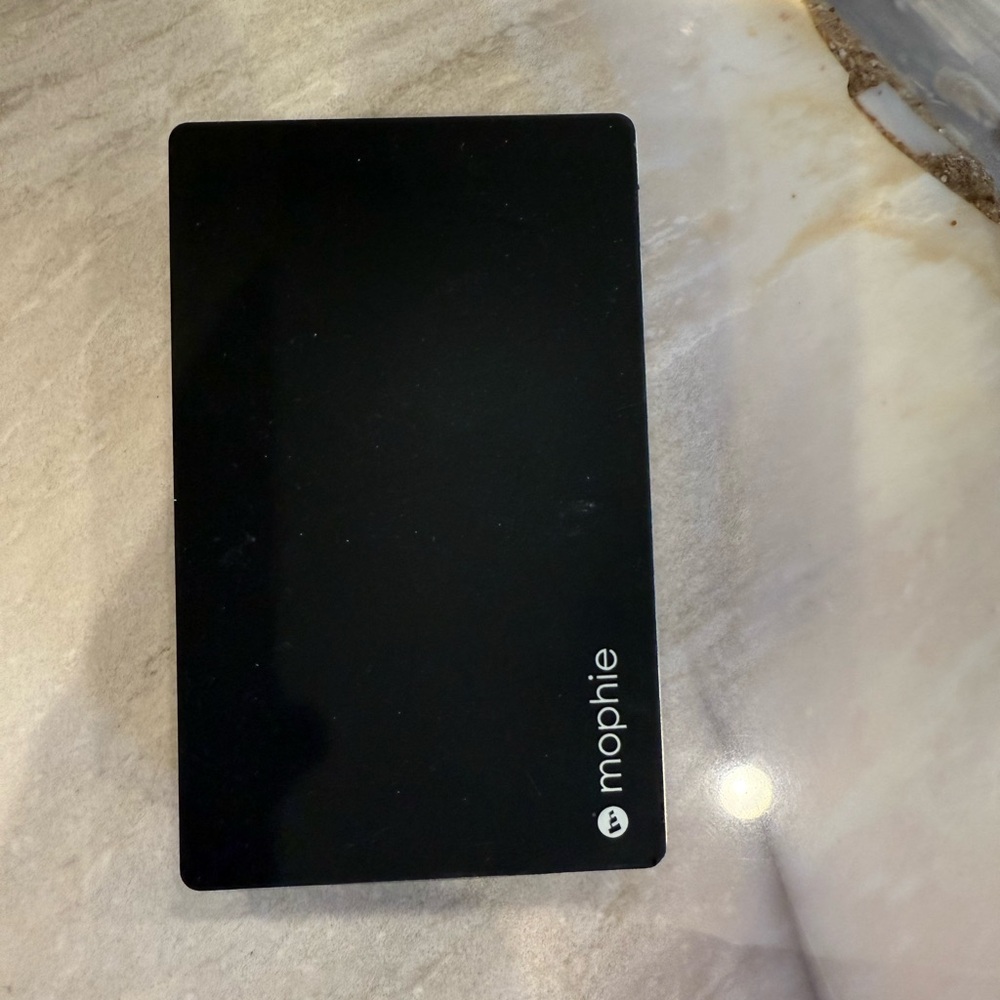 Mophie brick